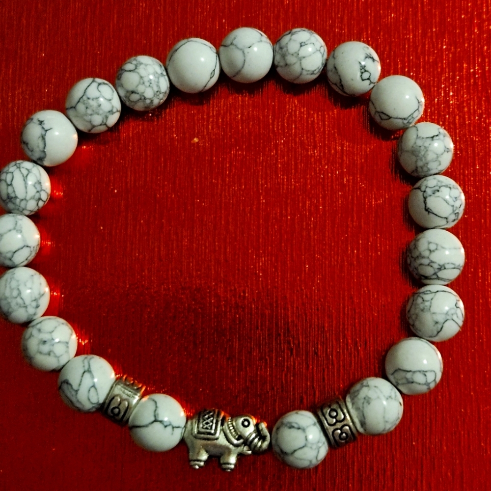 Elephant 🐘 Beaded Bracelet